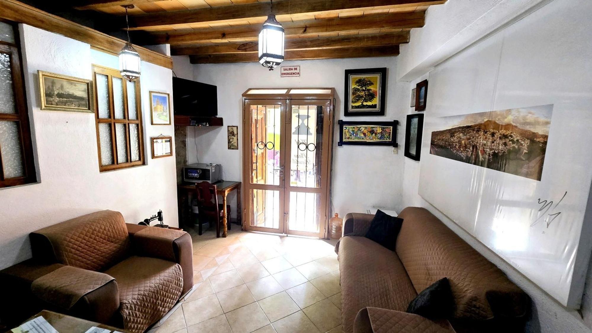Hotel Plaza Baratillo